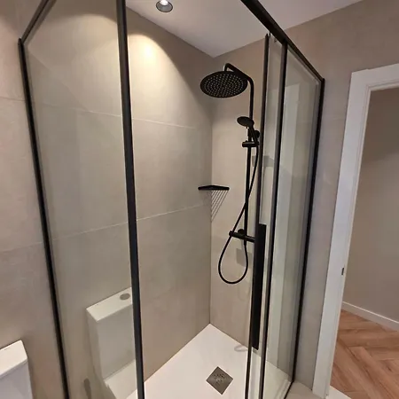 Apartamento Japandi - Bien Ubicado, Moderno, Equipado *